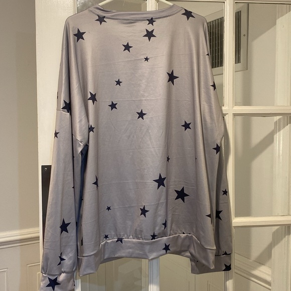 Size 4X top New With Out Tags - Picture 3 of 3